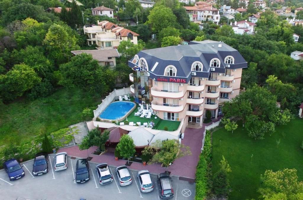 Hotel Paris Baltsjik Buitenkant foto